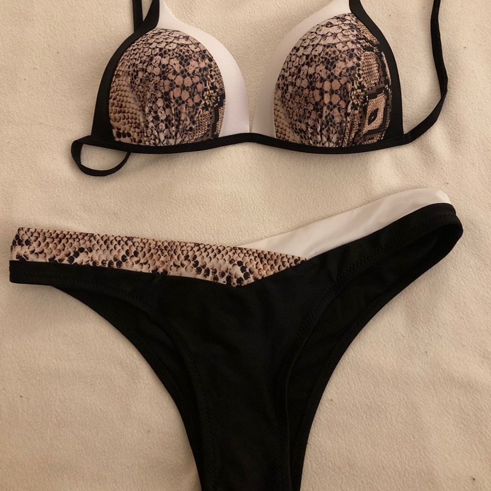 Leopard print new bikini